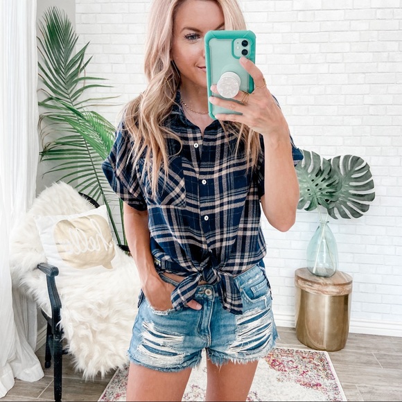 Oversized Plaid Shirt w/ boho pattern on back - Picture 2 of 8